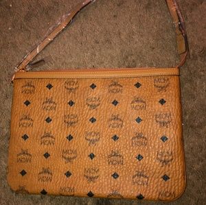 MCM Pouch